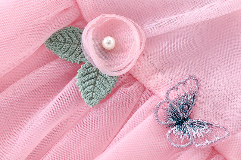 キッズファッション 蝶々刺繍とお花飾りの長袖ふんわりチュール姫様ドレス