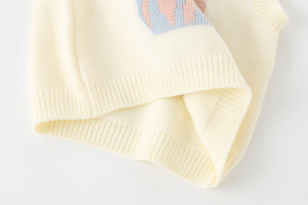 キッズファッション 甘いカップケーキ編み込み袖なしニットベスト