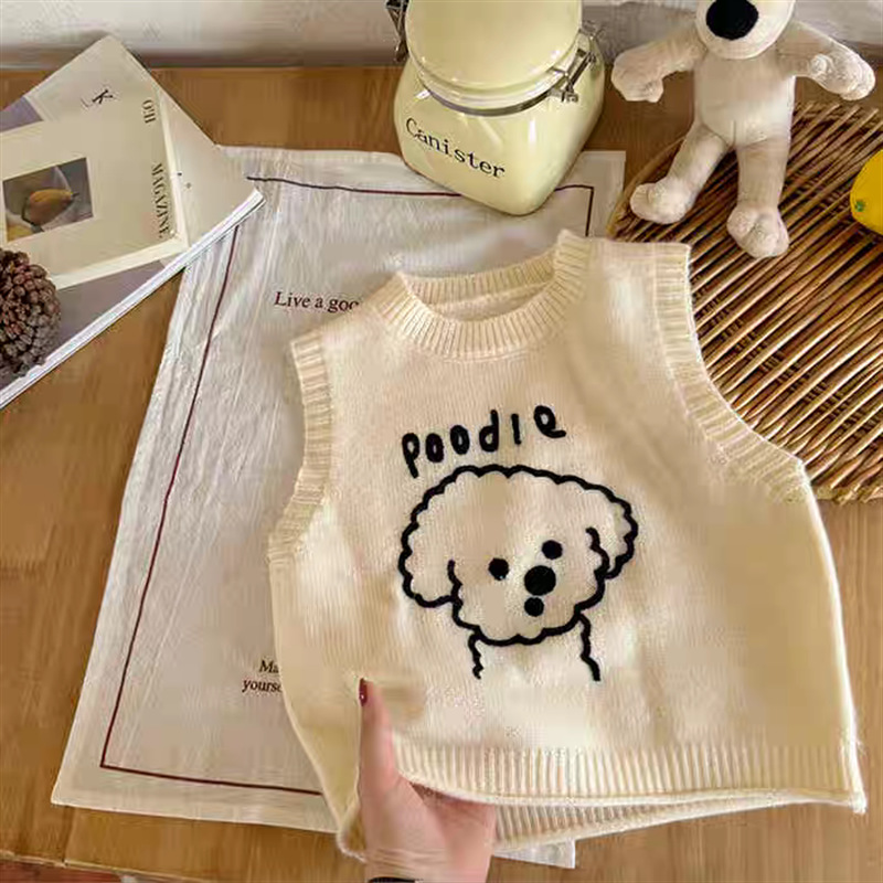 キッズファッション 愛らしいわんちゃん刺繍ベスト