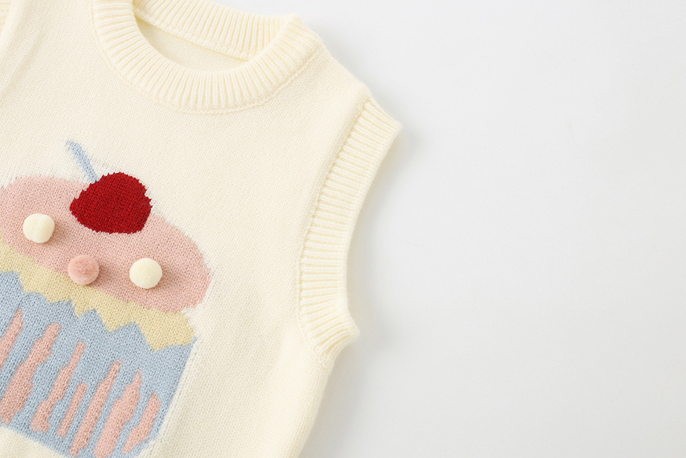 キッズファッション 甘いカップケーキ編み込み袖なしニットベスト