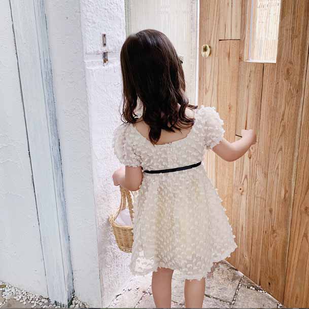 https://fulmo-img-server.com/everyday-kids-outfits/dea3eeb5-fee9-4df1-a9eb-3bdfd7e9e632.jpg
