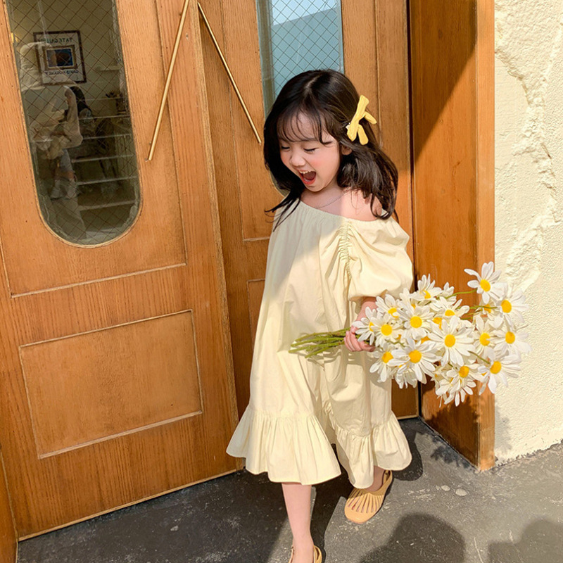 キッズファッション 肩見せパフスリーブ裾フリル姫様ワンピース