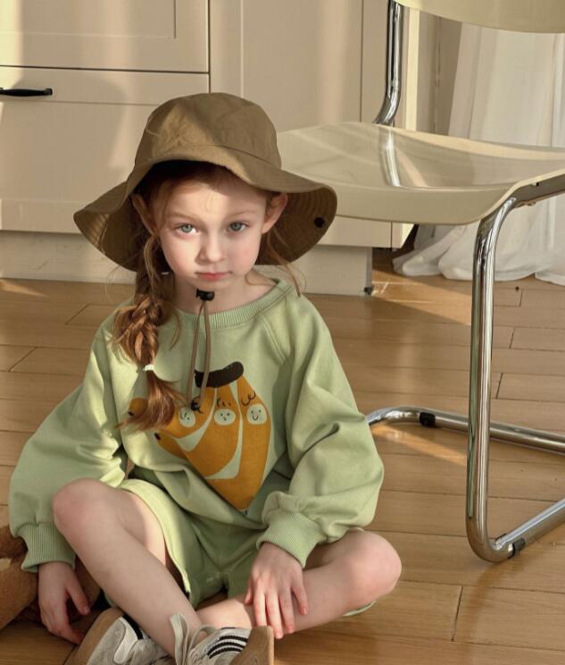 https://fulmo-img-server.com/everyday-kids-outfits/e993e03f-e977-4444-a3fb-39e4d3b0788e.jpg