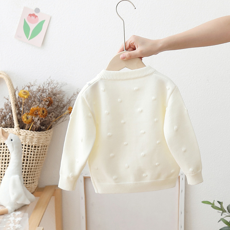 キッズファッション お花とドット刺繍の可愛らしいカーディガン