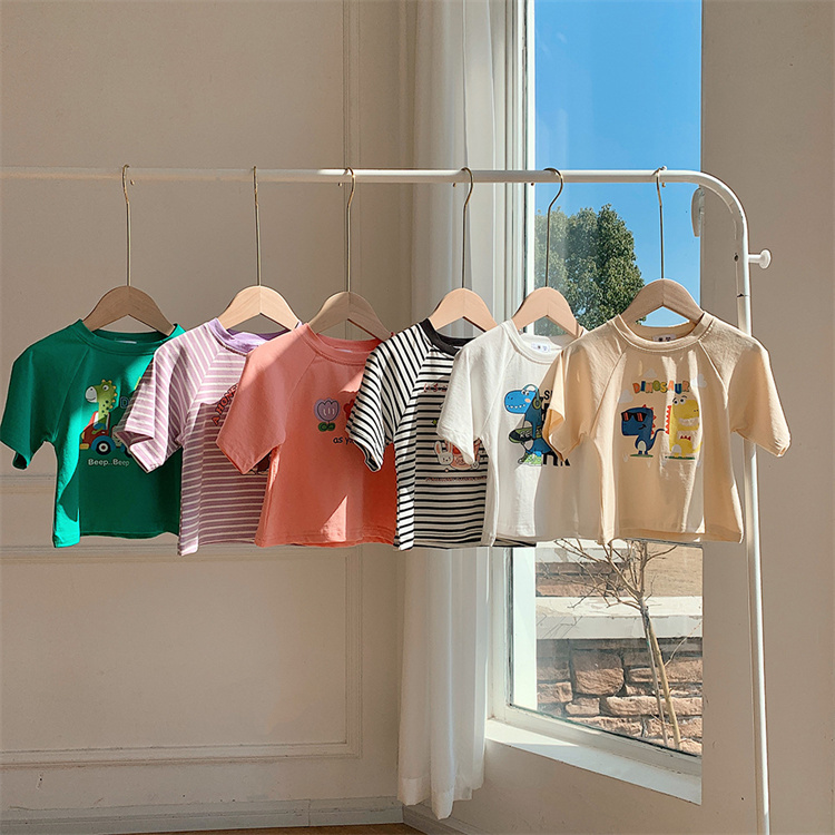 https://fulmo-img-server.com/everyday-kids-outfits/f3d2e183-6eb1-4d0c-bda5-07066174279f.jpg