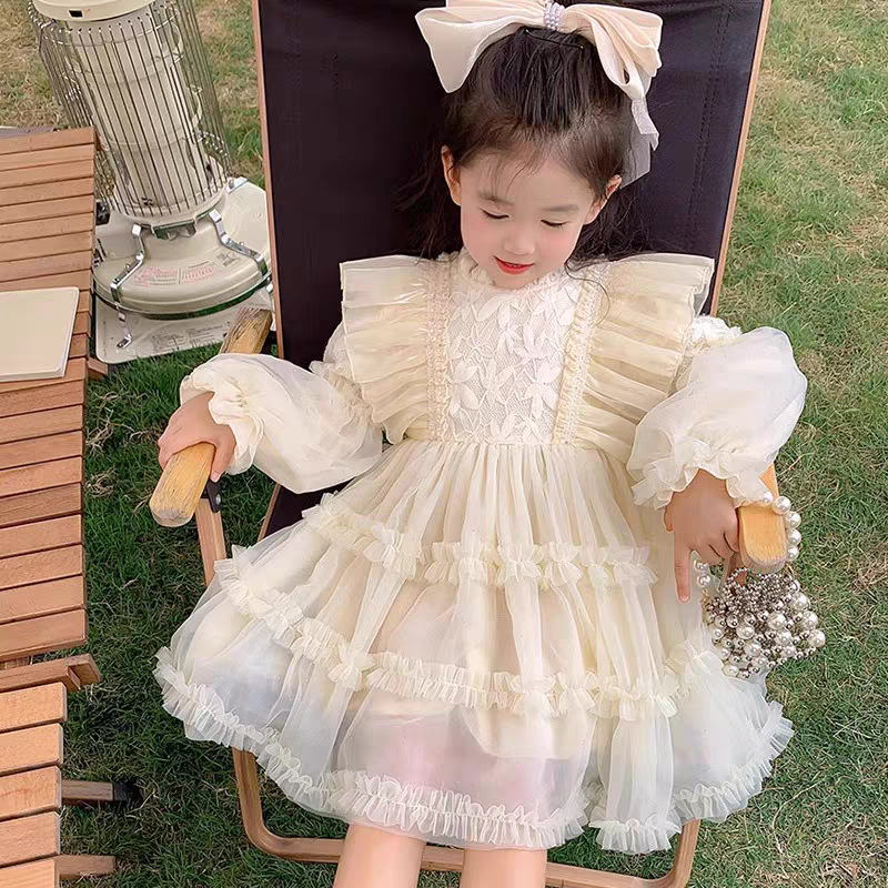 キッズファッション ふんわりフリル重ね長袖プリンセスワンピース