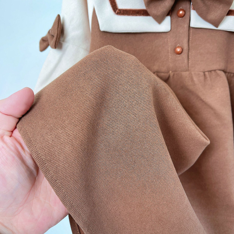 https://fulmo-img-server.com/everyday-kids-outfits/f687bbd1-f078-40a1-af88-53d5140949f3.jpg