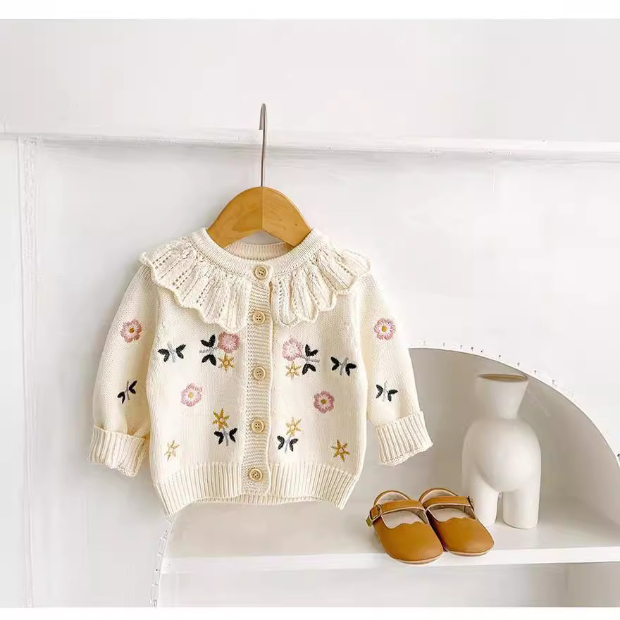キッズファッション 花刺繍レース襟付きニットカーディガン