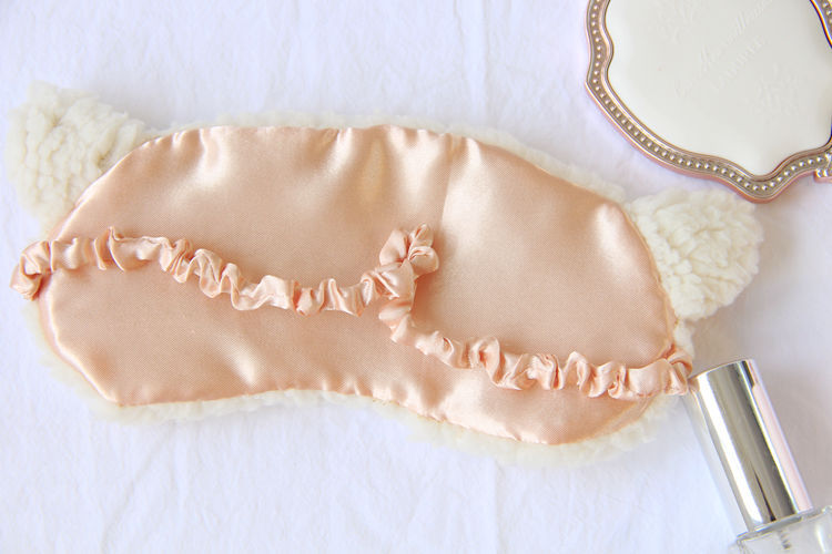 アイマスク ふわもこ羊さんの夢見るおやすみアイマスク