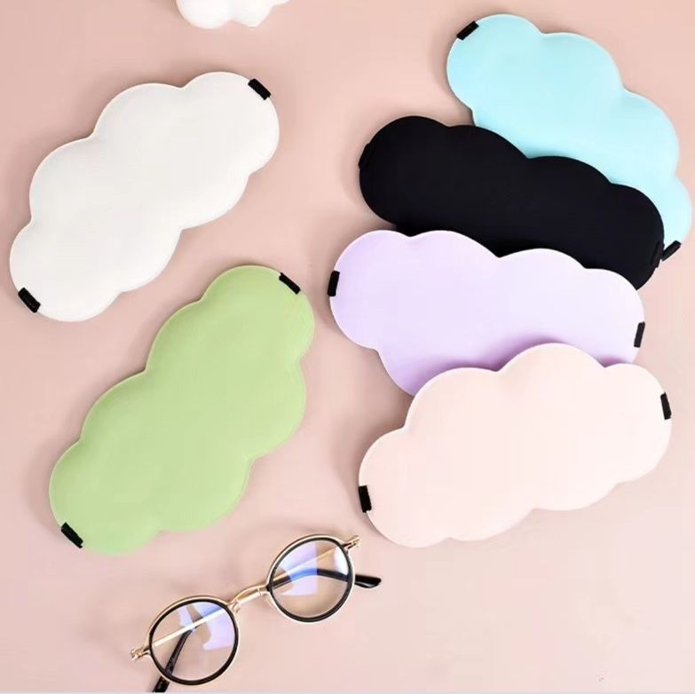 アイマスク 雲の隙間から覗く夢見心地アイマスク