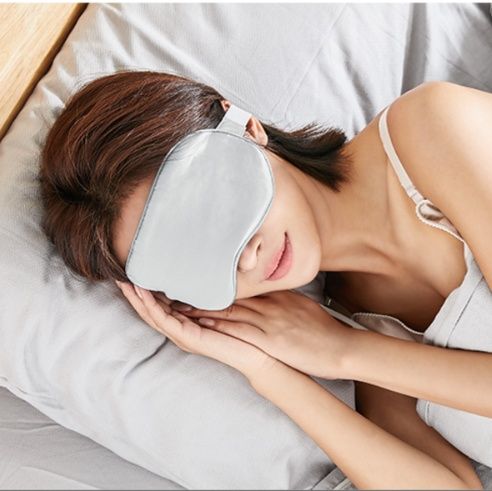 アイマスク 温熱機能付き充電式目元ケア器具
