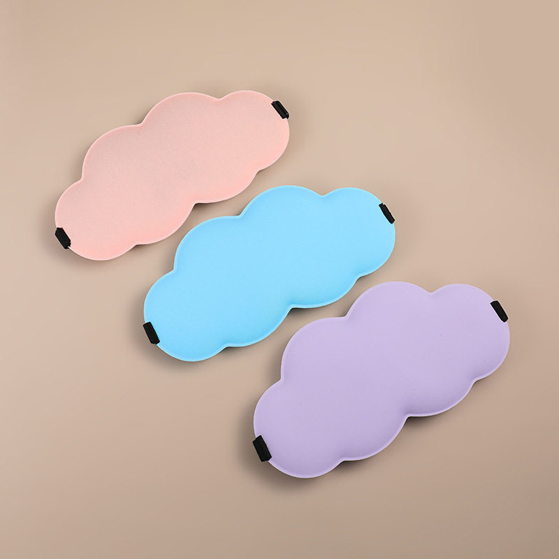 アイマスク 雲の上でお昼寝気分ふわふわ立体安眠アイマスク