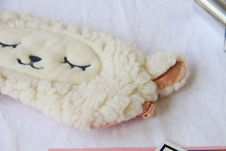 アイマスク ふわもこ羊さんの夢見るおやすみアイマスク