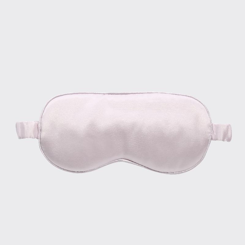 絹のように滑らかなひんやり冷感アイマスク