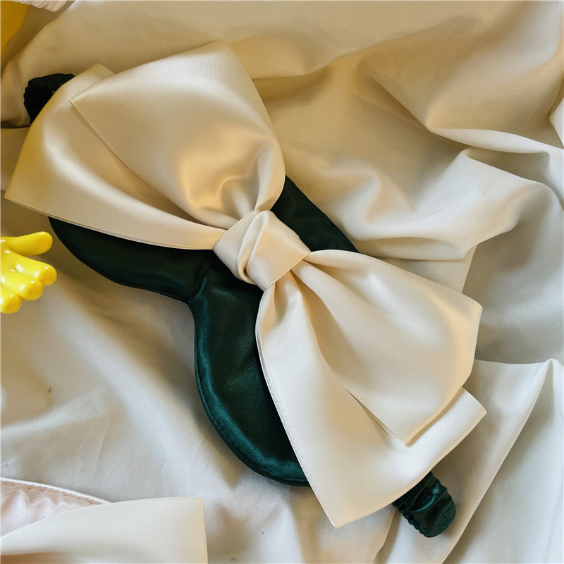 お姫様気分満点大きなリボンのお昼寝アイマスク