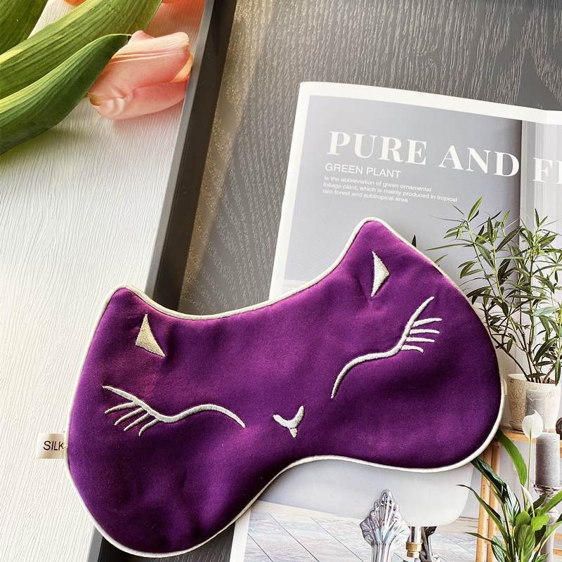 アイマスク にゃんこ夢見る絹のお昼寝仮面