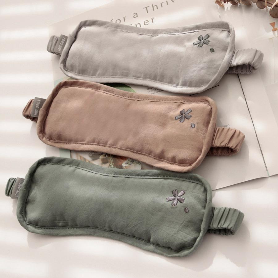 アイマスク 四つ葉のクローバー刺繍付き幸運を呼ぶおやすみアイマスク