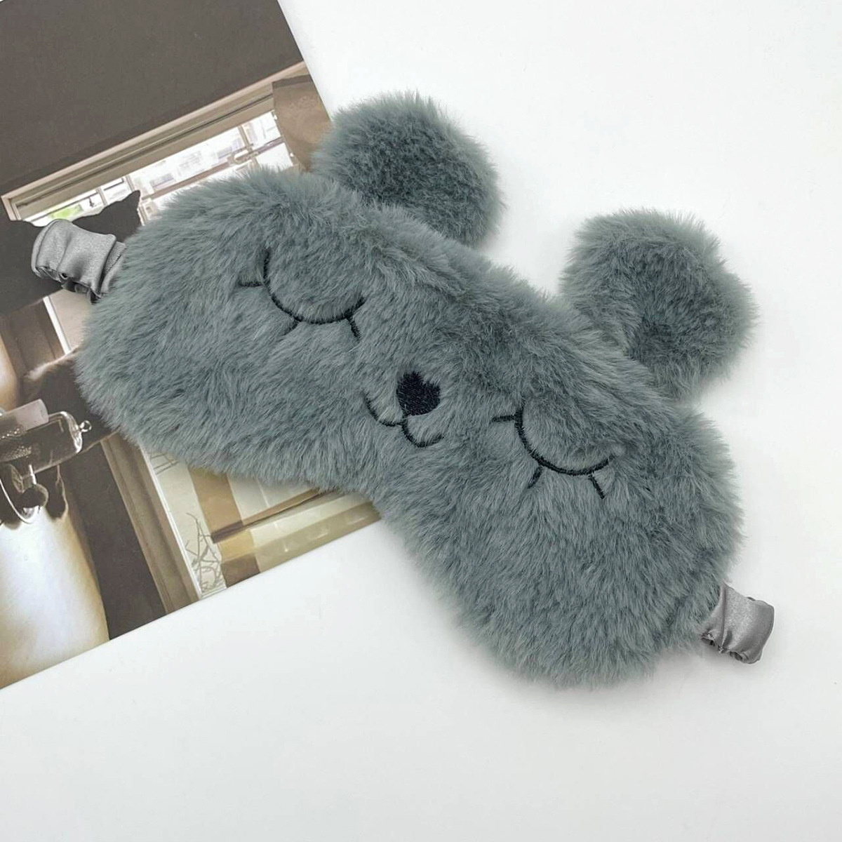 アイマスク もこもこ笑顔のおやすみ仲間アイマスク