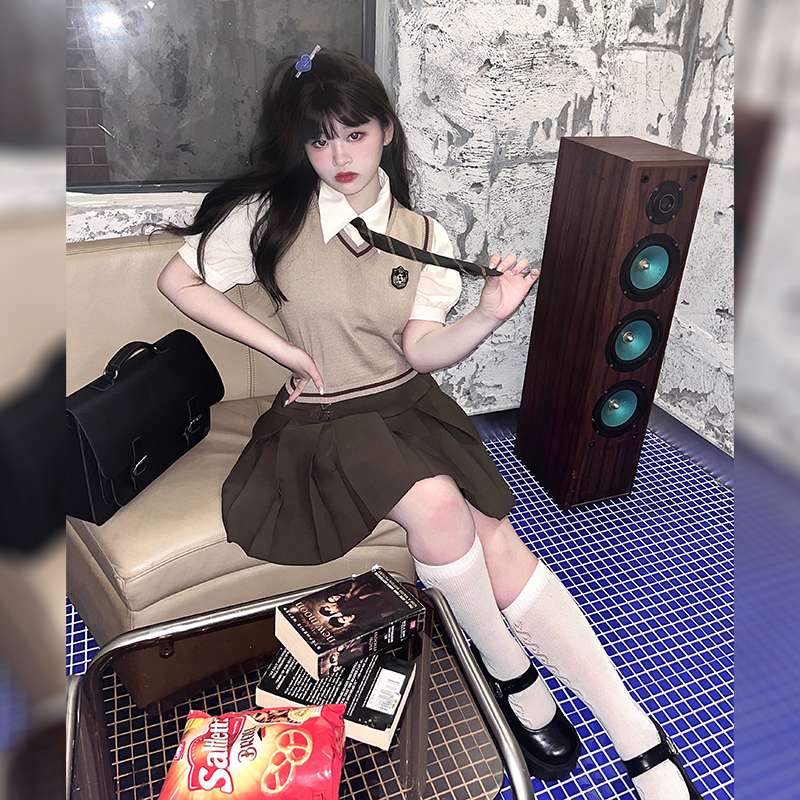 セーラー服  学園風ベストスタイルセーラー制服