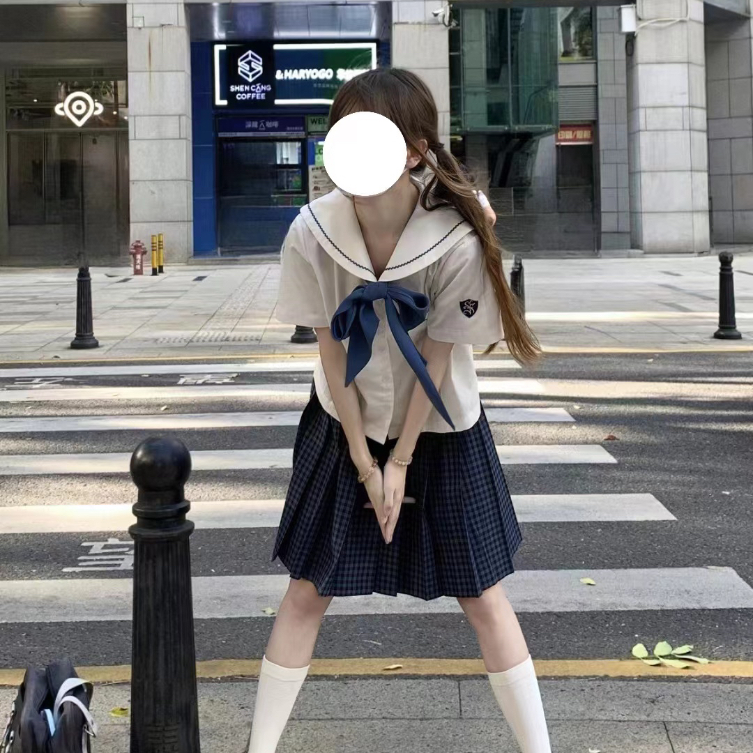 セーラー服 清楚リボン付き学園セーラーブラウス