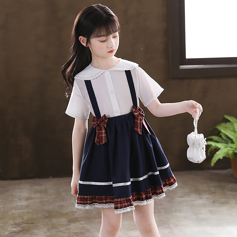 セーラー服 丸襟レース付き半袖セーラーブラウス