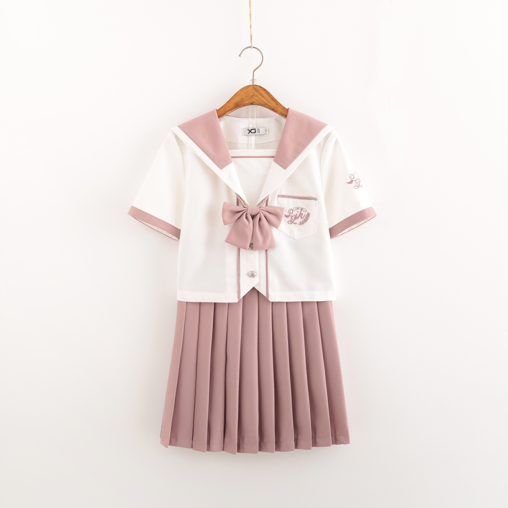 https://fulmo-img-server.com/fairysailor/0d98d974-ab91-4ed7-a1c3-ee415bf7dd20.jpg