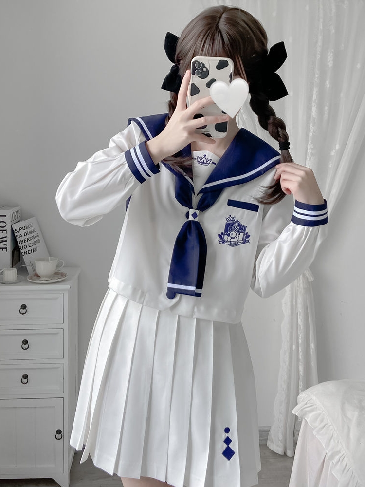 https://fulmo-img-server.com/fairysailor/0e48306f-66c6-45b6-85be-2d99edfccc42.jpg