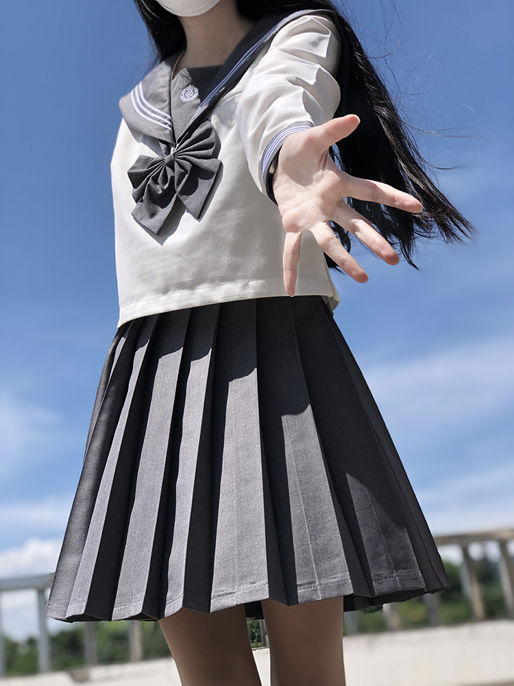 セーラー服 大きめリボン付き清涼半袖セーラートップス