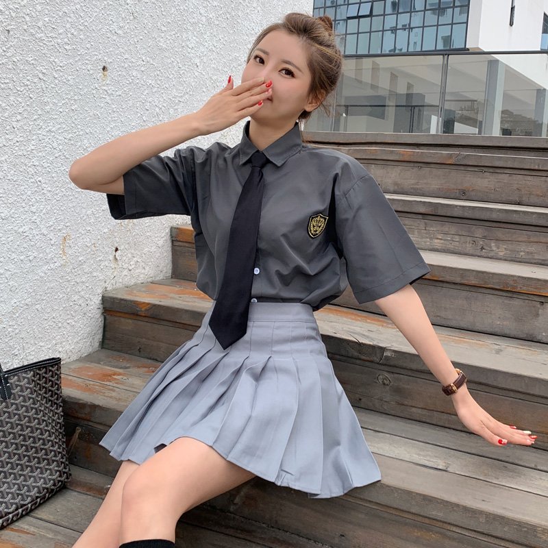 セーラー服 学園風ネクタイ付き半袖制服ブラウス