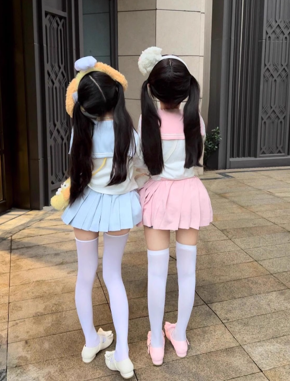 ふわもこ うさ耳セーラー服セット