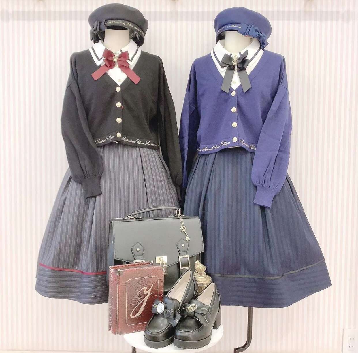 普段着～コスプレまで！みんなに愛される青色のセーラー服5選