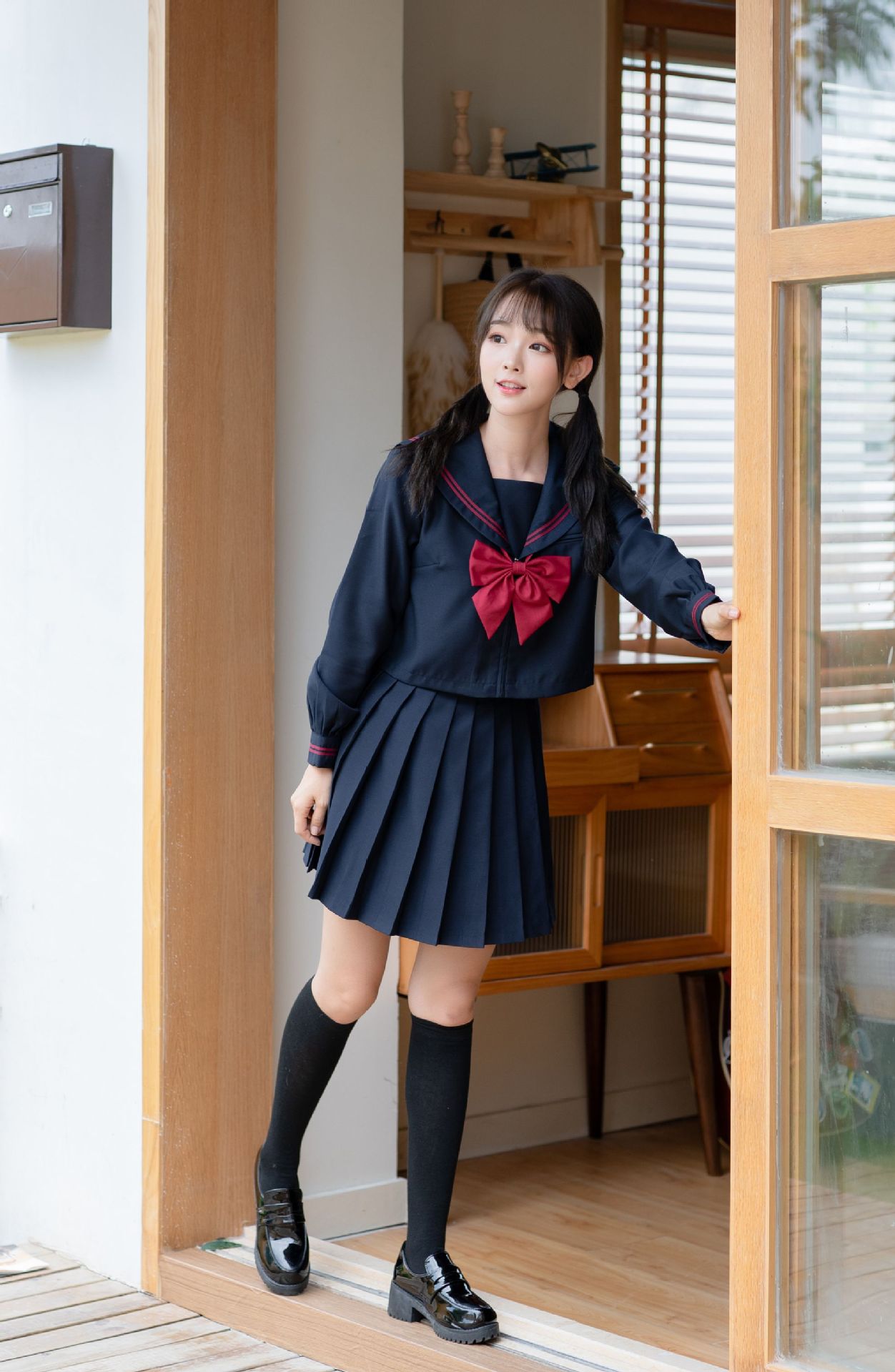 https://fulmo-img-server.com/fairysailor/1751698945789_ab04m9np_bm1arwgl.jpg