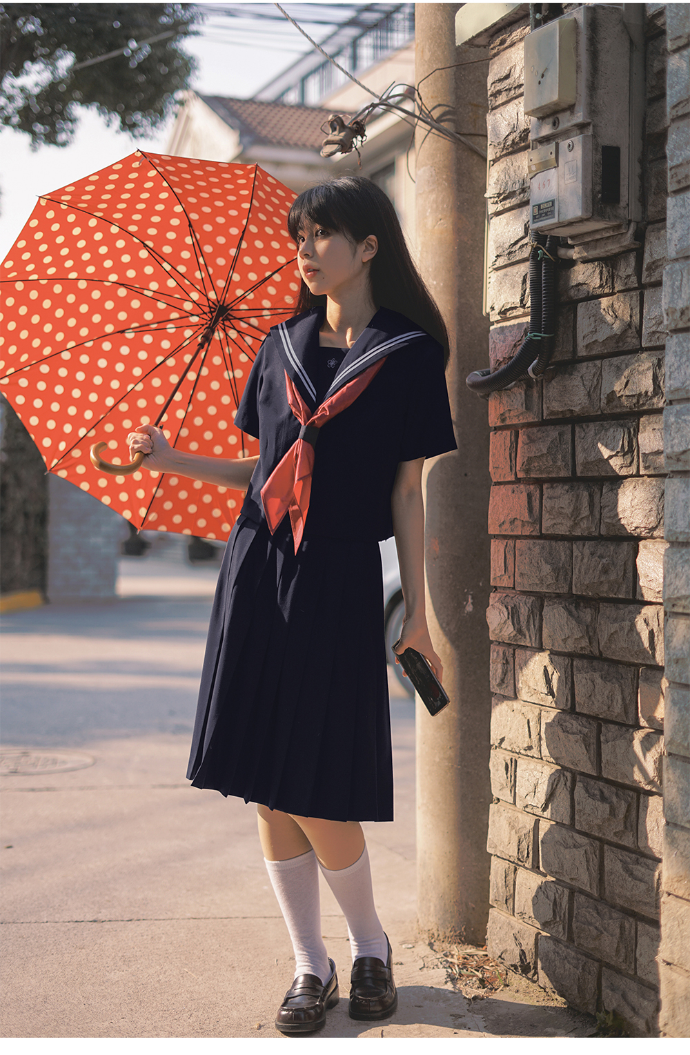 セーラー服 赤リボン付き半袖 制服