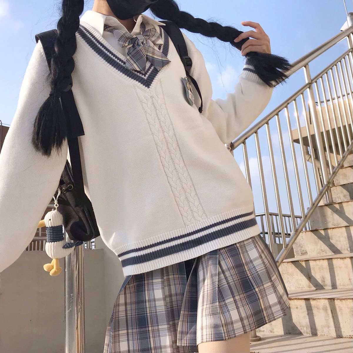 https://fulmo-img-server.com/fairysailor/1759243711080_r7e7hdn9_v1j5hx3a.jpeg
