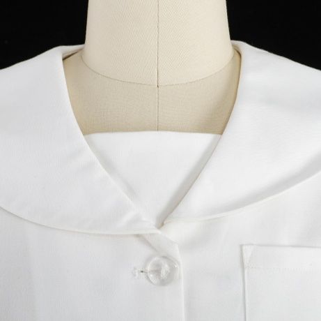 セーラー服 清涼感溢れる丸襟セーラー半袖ブラウス