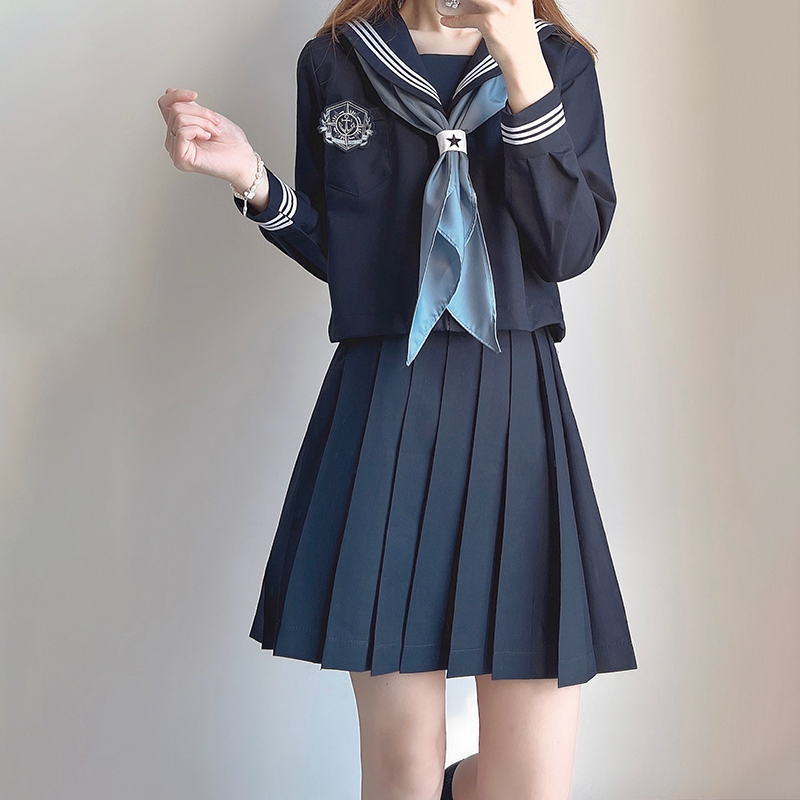 セーラー服 クラシック刺繍入りセーラー服トップス