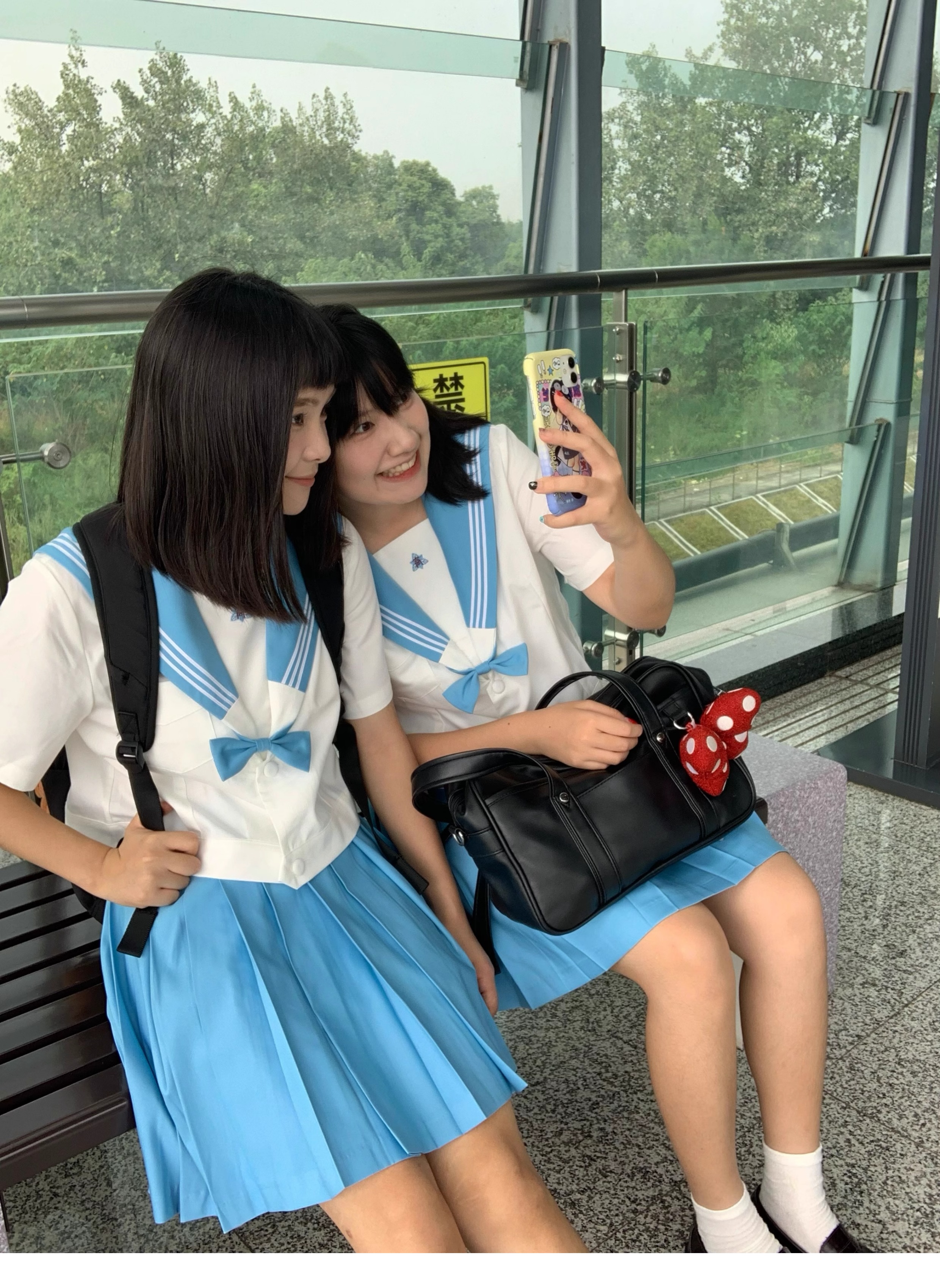 https://fulmo-img-server.com/fairysailor/23147bc0-f95c-4131-962b-a63b7ea22481.jpg