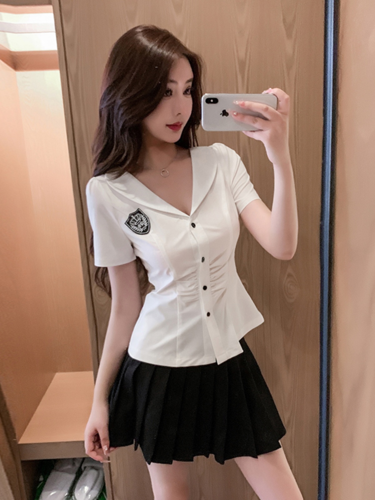 セーラー服 紋章付きエレガントセーラー服