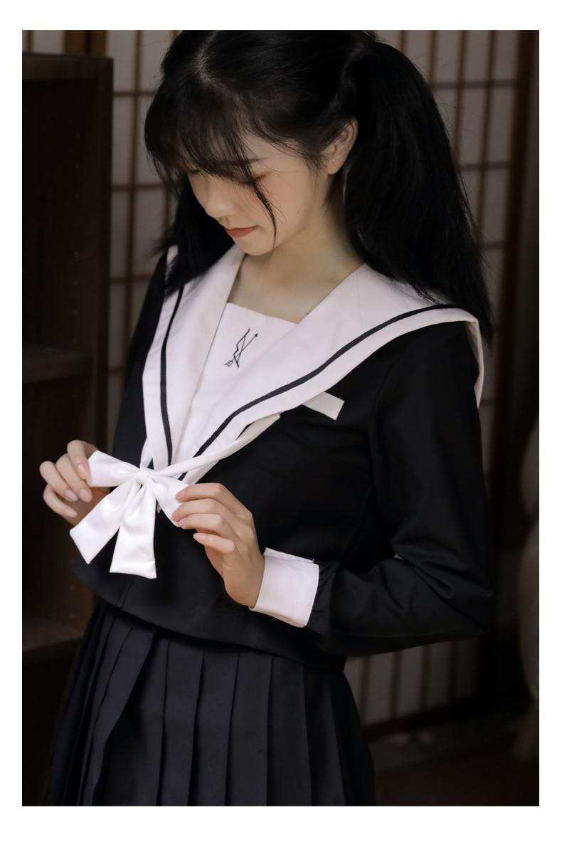 セーラー服 クラシック風リボン付きセーラーブラウス
