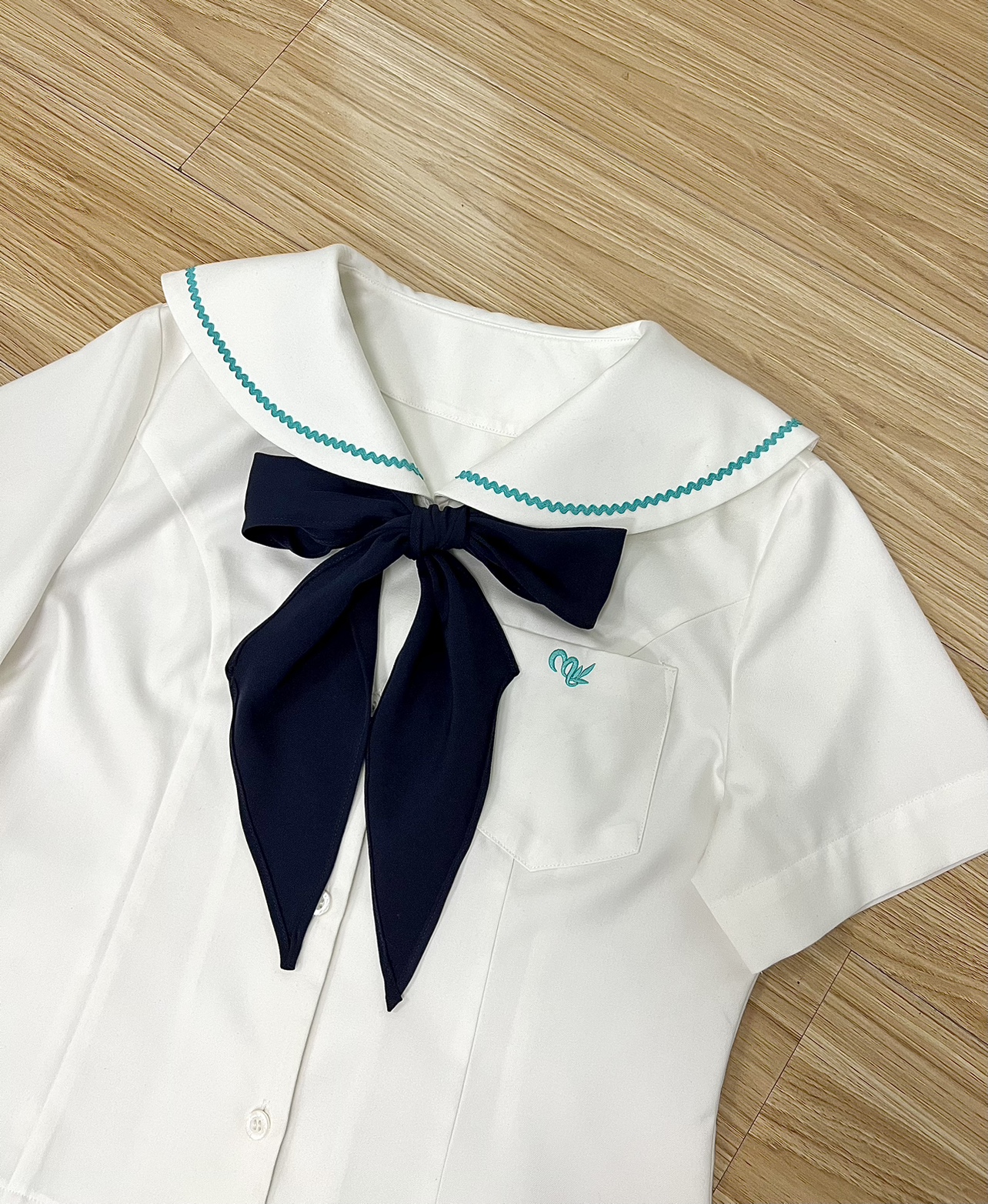 https://fulmo-img-server.com/fairysailor/2ad140f2-eab8-49ee-a866-1df6236d85b4.jpg