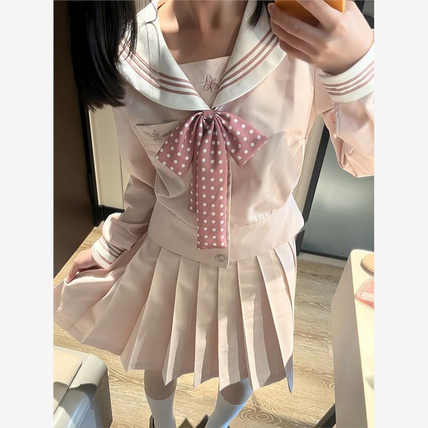 セーラー服 さくら刺繍入り水玉リボンセーラー服