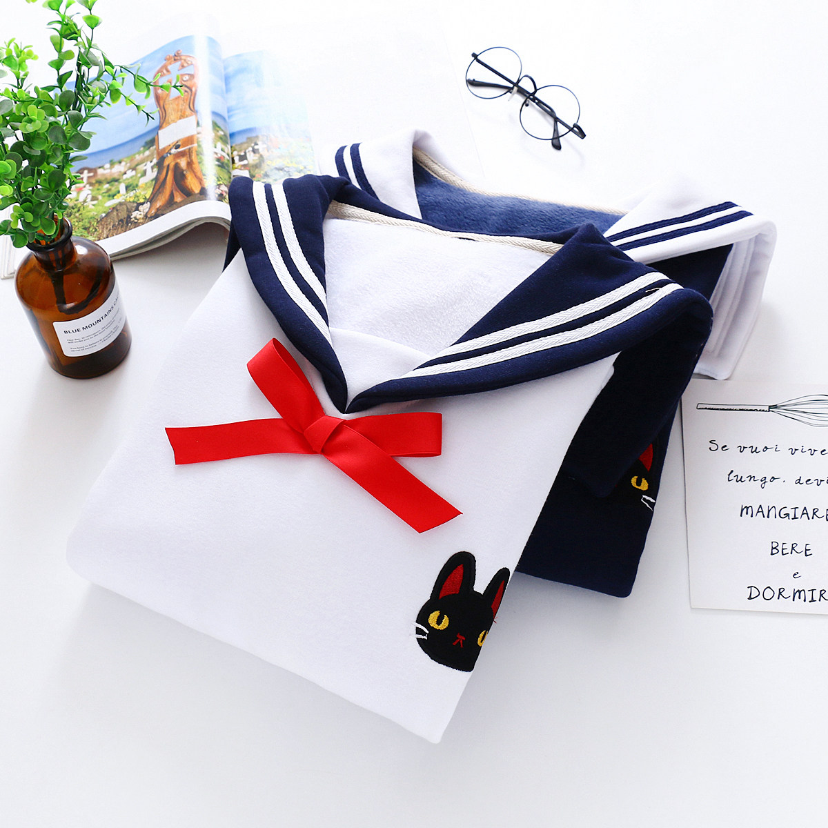 セーラー服 猫刺繍ワンポイント付き長袖セーラーブラウス