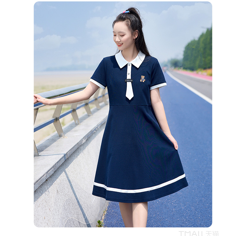 セーラー服 クマモチーフ付きセーラーワンピース