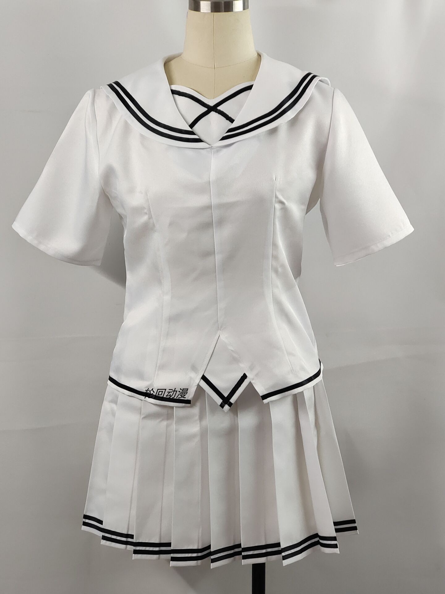 セーラー服 清楚な二重線パイピング襟の夏用制服風半袖上着