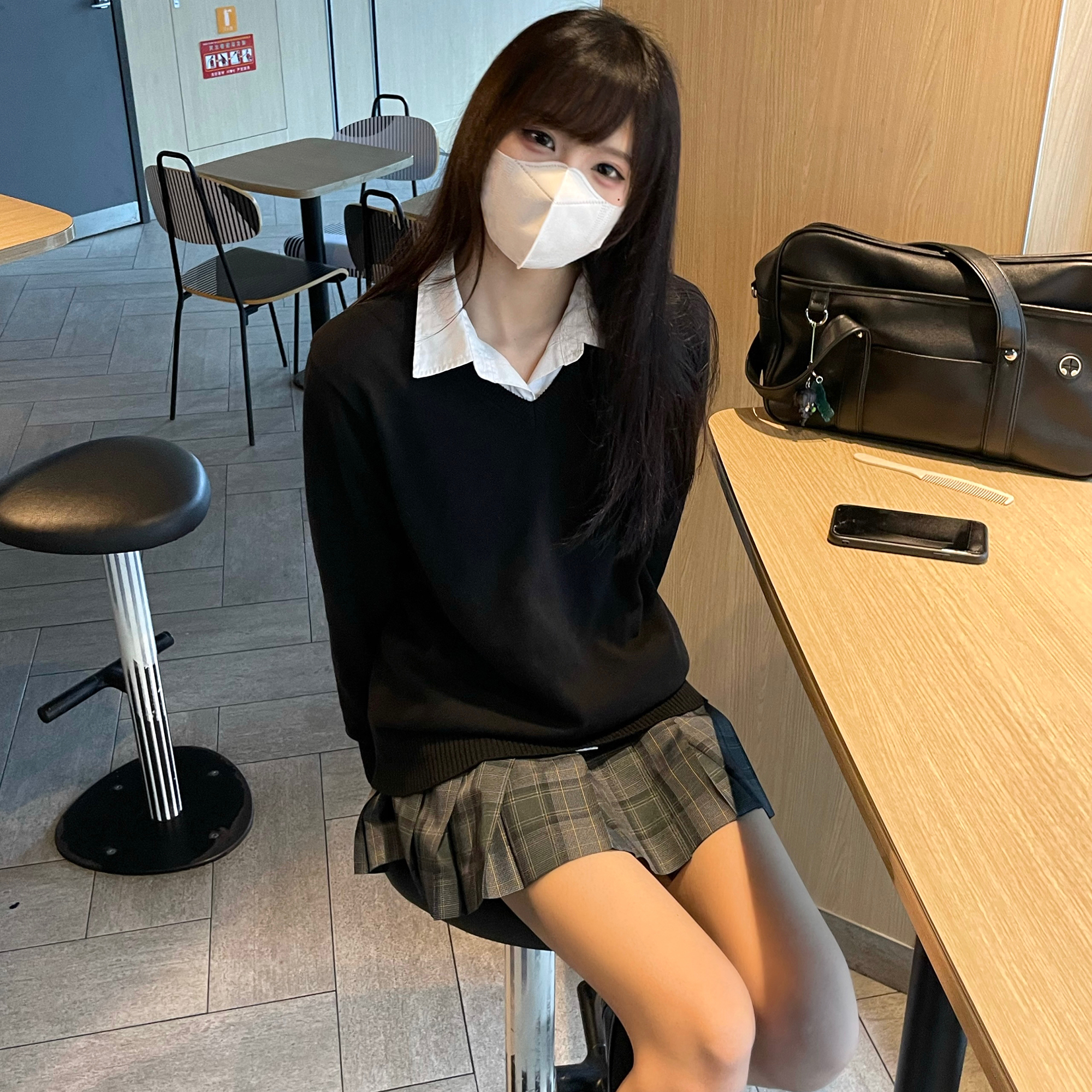 セーラー服 学院風セーラー襟付き長袖ニットベスト