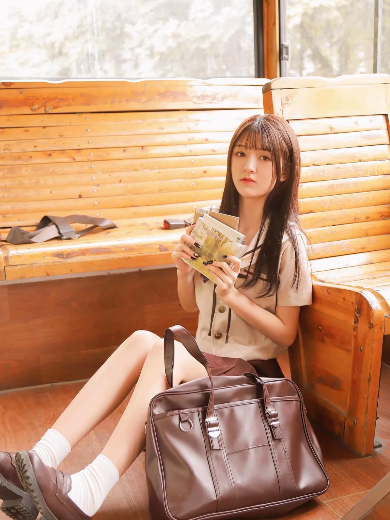 セーラー服 清楚感漂う定番セーラー半袖