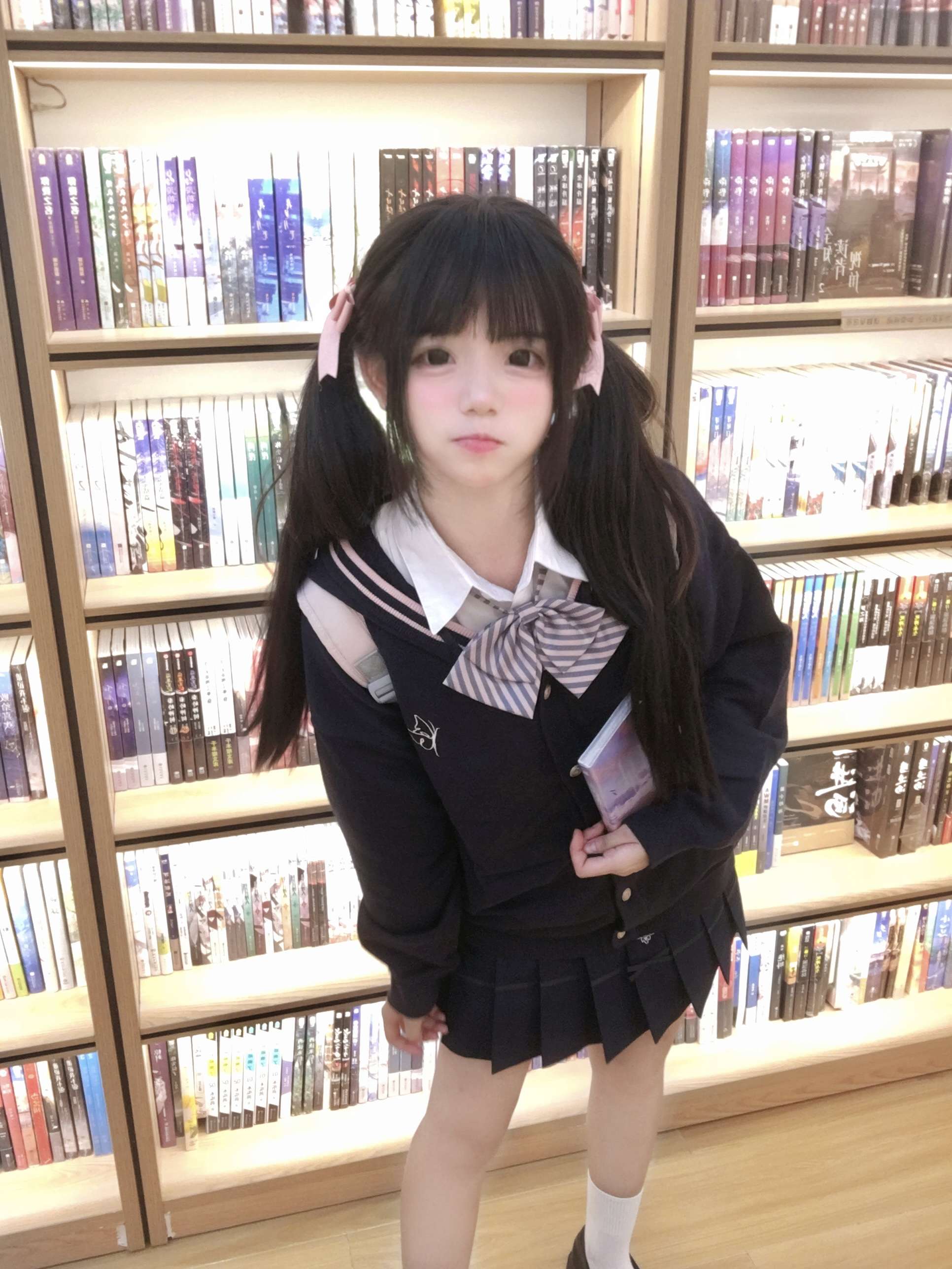 セーラー服 学生風カーディガン制服コーデ