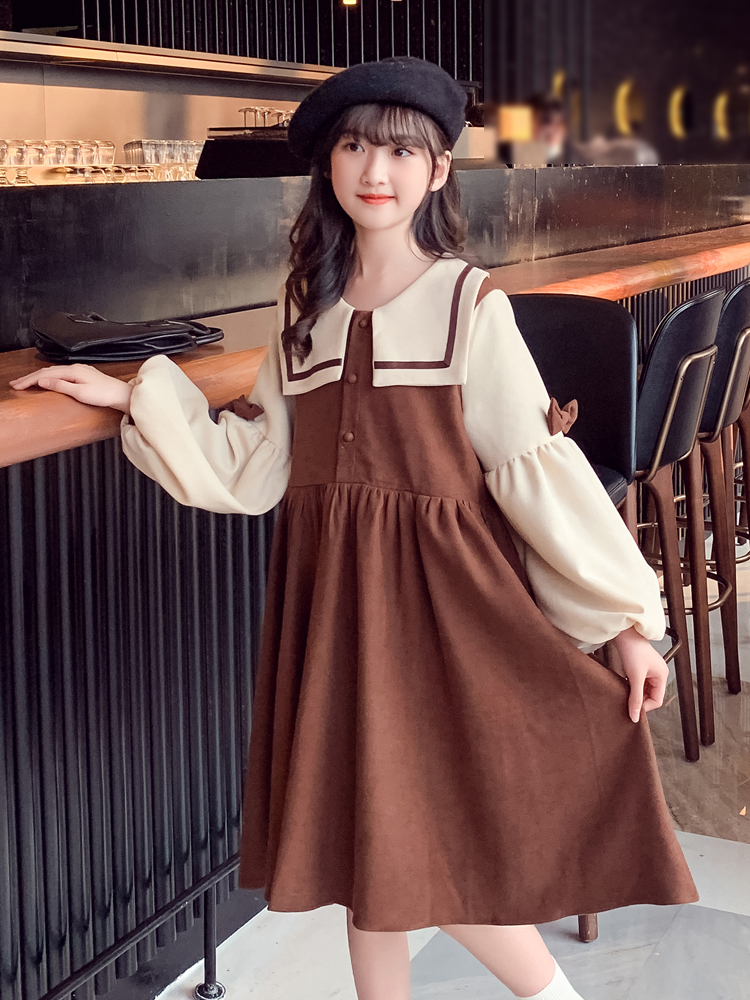 セーラー服 茶色ワンピース