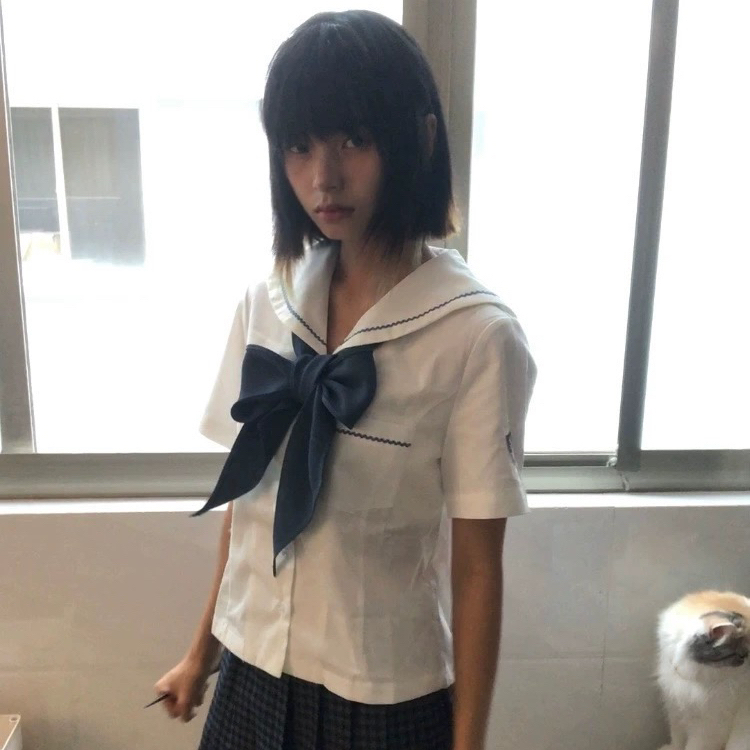 セーラー服 清楚リボン付き学園セーラーブラウス
