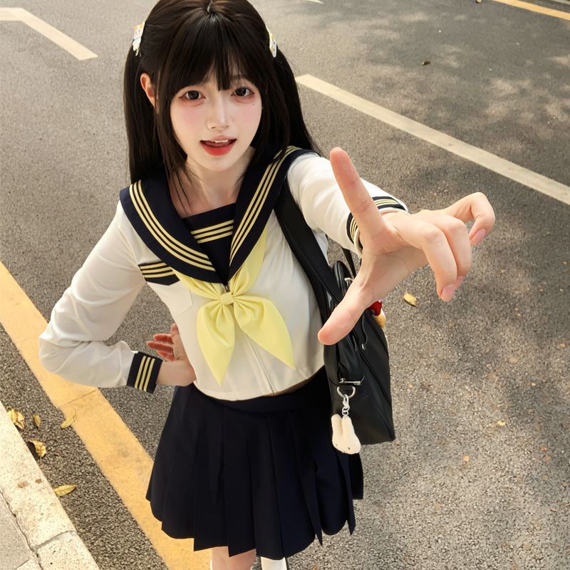セーラー服 伝統的な襟ライン 長袖セーラートップス
